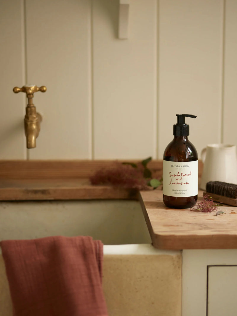 Plum & Ashby Sandalwood & Labdanum Hand & Body Wash