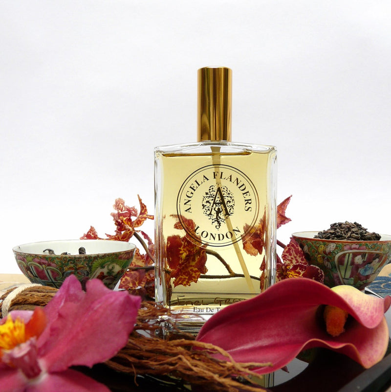 Dusky Fragrances for Late Summer Days