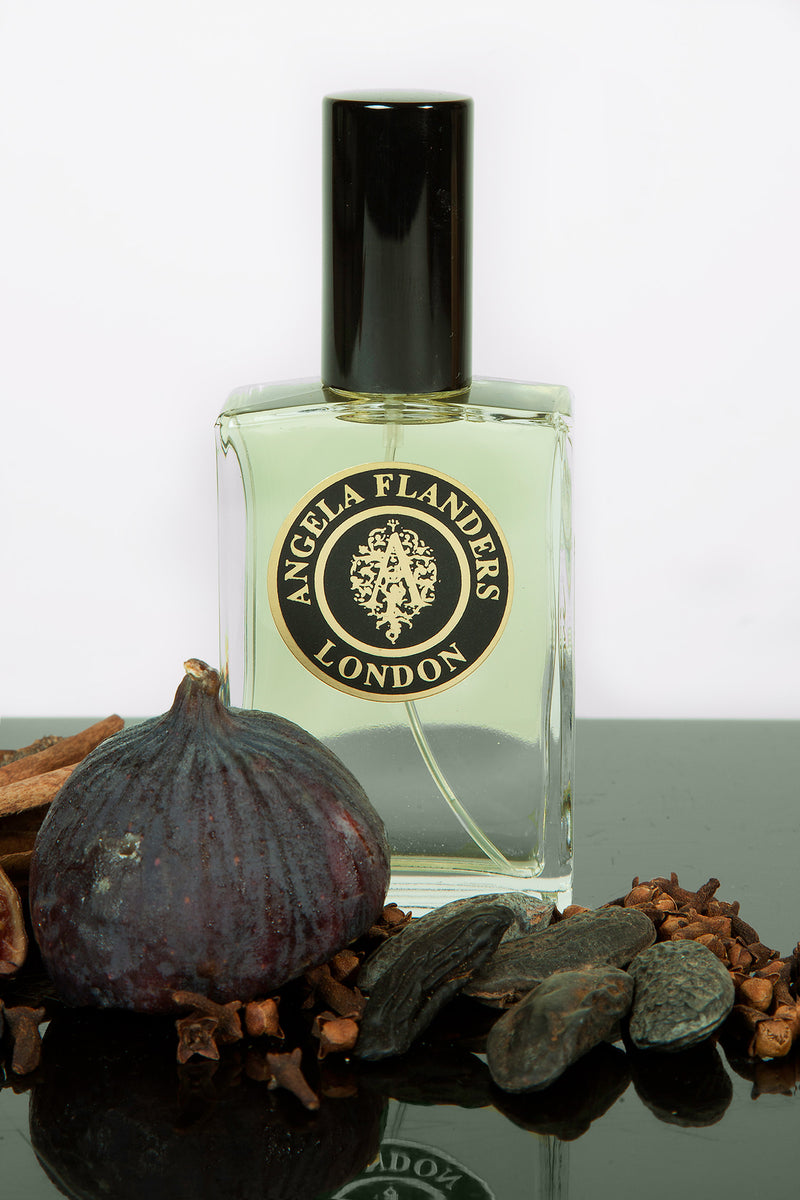 Oudh Bakhoor Eau de Parfum